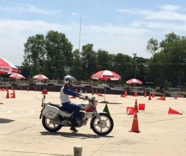 HỌC LẤY BẰNG LÁI XE MÔ TÔ HẠNG A BÌNH DƯƠNG