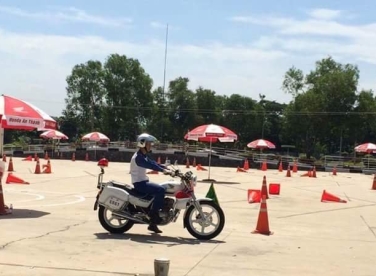 HỌC LẤY BẰNG LÁI XE MÔ TÔ HẠNG A BÌNH DƯƠNG